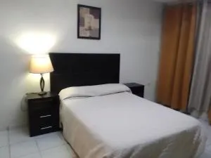 Villas de Magisterio Planta Baja 1 - La Aurora