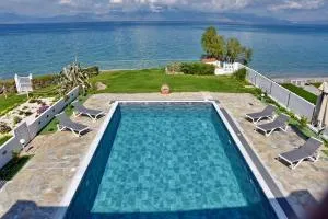 Antorina Beachfront Villas - Kamárion