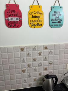 Annapurna Niwas - 5 min walk from Prem Mandir