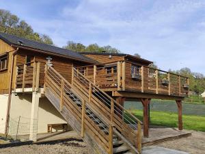 Maisons de vacances Le chalet de l-amitie : Maison 2 Chambres