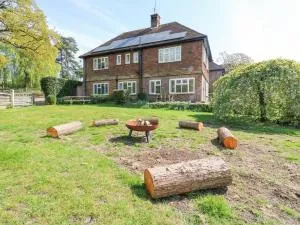 Little Danns - Warbleton