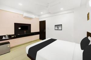 Super Townhouse City Center Near Mysore Palace Formerly Aavass Inn