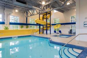 Microtel Inn & Suites by Wyndham Oyster Bay Ladysmith