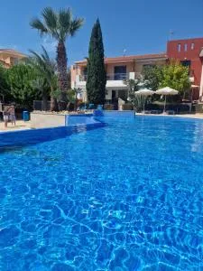 Viktoria Houses Anarita - Anarita