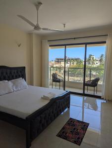 3rd avenue beach apartment