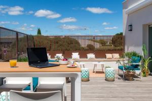 Hotels Kyriad Montpellier Est - Lunel : photos des chambres