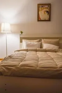 stayok Okpo, center of Geoje - Okp'o-ri