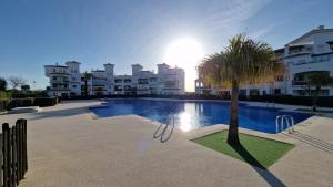 Lovely Ground Floor 2 Bed with Golf Course Views