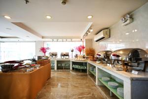 TTC Hotel Deluxe Airport