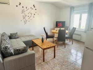 Apartment Schwarz in Petrčane V