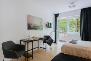 Lovely Apartment with Balcony - Cozy , Near KaDeWe & Kurfürstendamm