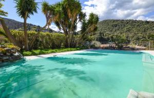 Maisons de vacances Awesome Home In Oletta : photos des chambres