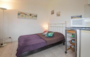 Maisons de vacances Awesome Home In Oletta : photos des chambres