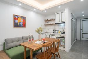 CHAPMAN Residences-Elevator-100m2 Rooftop-Heart of Hanoi