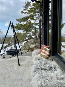 Family Cabin With Views In Hillestad