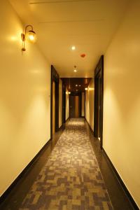 Hotel Square S