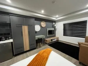 Plot 98 Inn - Jacksonʼs Drift