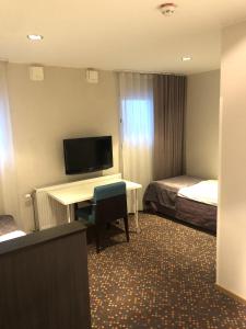 Small Twin Room room in Hotel Finn