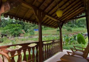 Villa Couple by Santosa Stable Resort