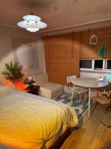 Luciante House - Seul