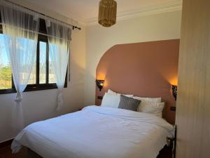 Apartment 3 min walking Airport sania Ramel