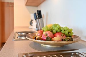 Ferienwohnung-12-fuer-6-Personen-strandnah-in-Sellin-auf-Ruegen-Villa-Celia-WLAN-SAUNA