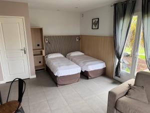 Hotels The Originals Boutique, Hotel Les Quatre Salines, Le Mont Saint-Michel Sud : photos des chambres