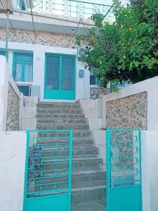 Frixos Mountain Place - Anatolí