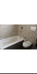 Hotel Super Townhouse Omaxe Eternity vrindavan near Prem Mandir