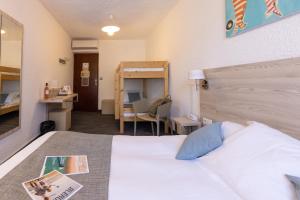 Hotels Logis Hotel de la Plage : photos des chambres