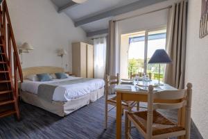 Hotels Logis Hotel de la Plage : photos des chambres