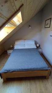 Domek "Klimat Podlasia" DomkinadBugiem z jaccuzzi w zielonej okolicy 150m od rzeki