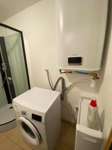 Appart familial, jeux et matériel enfants, fitness