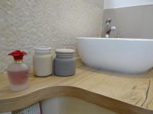 Heated swimming pool with stunning sea view terrace a8