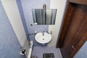 Grand Central Elegance - 2BR