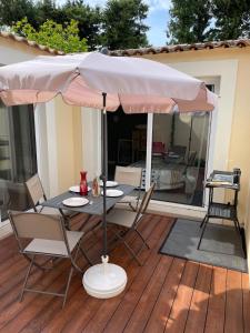 Appartements Bastidon et son patio a Saint Remy de Provence : photos des chambres