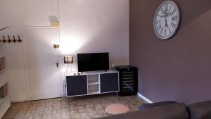 Appartement climatisé avec terrasse 4 à 6 couchages à 600m du centre thermal