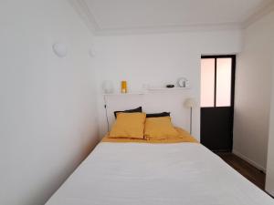 Sampaix Bis - CI - Nice flat for 2 people Canal St Martin Paris 10