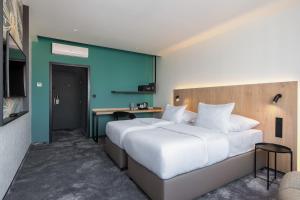 Standard Twin Room room in OREA Congress Hotel Brno