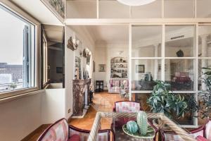 New! Una Finestra su San Pietro