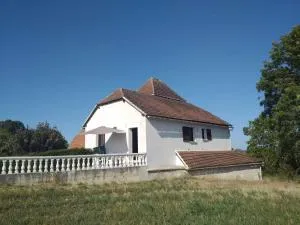 Gîte Lac de Jacaubert - 罗卡马杜尔