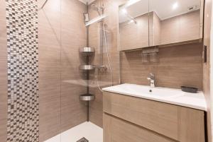 " Eden Palace " CityCenter - Terrasse - Clim - Wifi