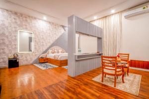 Royal Delight Resort