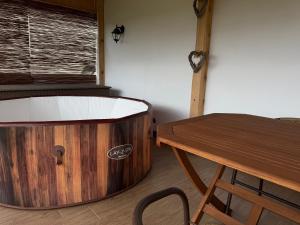 Siedlisko Stara Poczta Podlasie z jacuzzi i dużym ogrodem