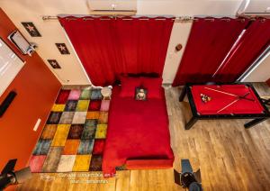 Appartements Privatize 3 lofts 300 m2 & games bar by LOFT URBAN : photos des chambres