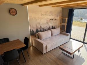 Domki Nad Stawami z Jacuzzi i Sauną 4