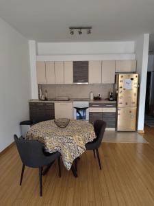 City center Dorcol free parking