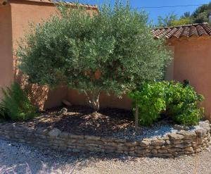 Maison agréable pour vacances en Provence, idéale pour 8 personnes