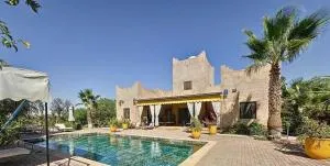 Splendide Villa avec piscine - Oubadine
