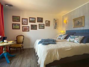 B&B / Chambres d'hotes Mas la Marchette : photos des chambres